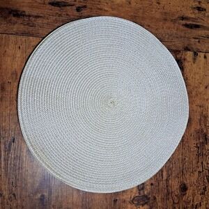 Round Thin 15 inch Sea Grass‎ Braided Placemats Set of 12 Preowned Washable